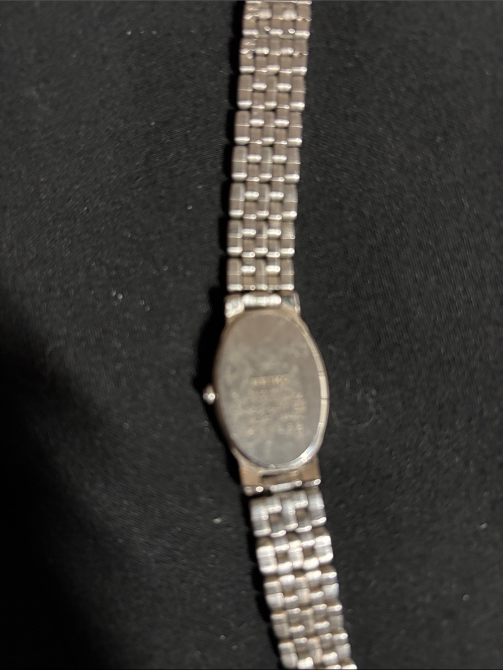 Vintage Seiko Silver Oval Bracelet Watch - No further reductions - Picture 2 of 7